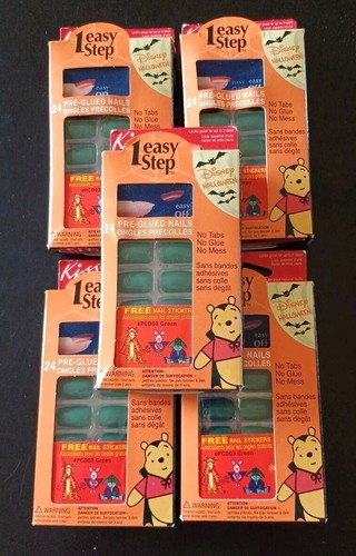 Disney pooh halloween kiss - pooh,