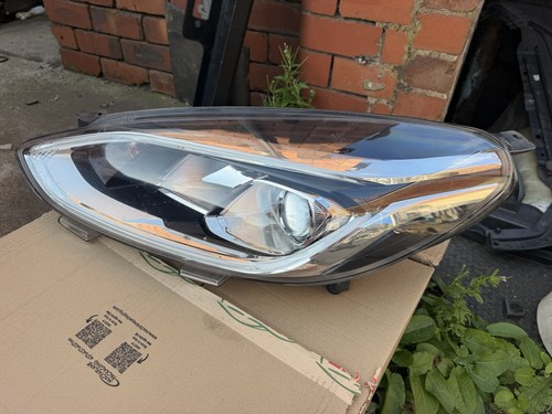 Ford fiesta mk8 - fiesta, led