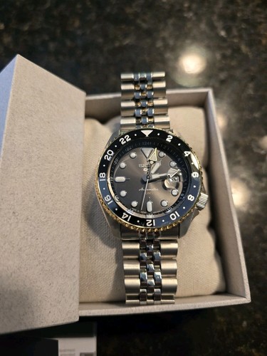 Seiko sports gmt ssk021 - 5,