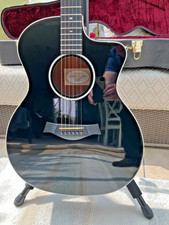 Taylor 214CE-DLX-BLK