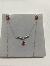 18ct White Gold Padparadscha