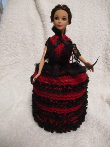 Hand knitted spanish - hand,