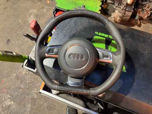 Audi line flat - a3,