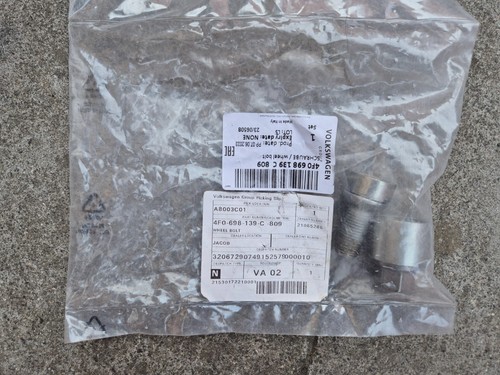 Code genuine locking wheel - j,