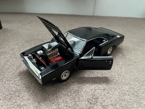 Ertl dom 1970 dodge - 1970,