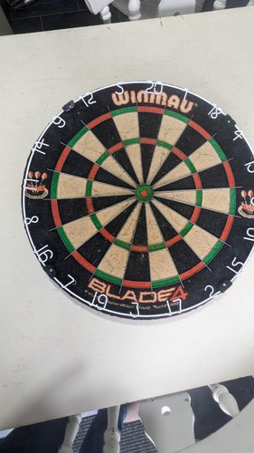 Winmau blade dartboard - winmau,