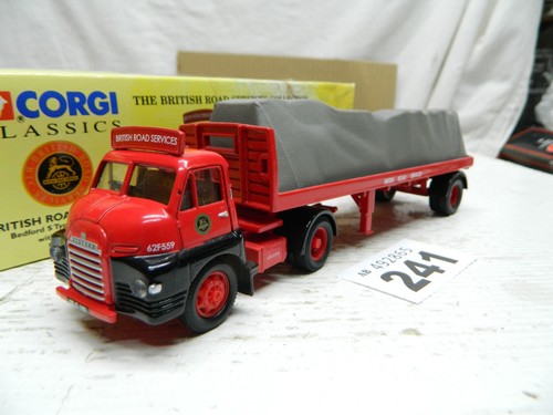 Corgi bedford s artic - 1:50,