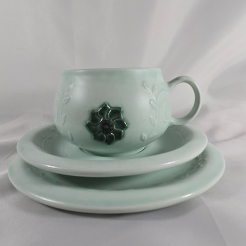 Little orchard pottery trio - little,