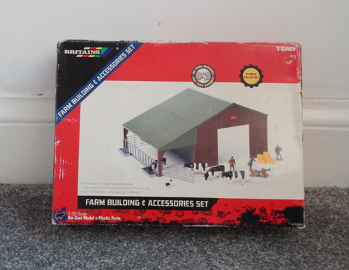 New boxed britains animal - new,