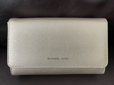 MICHAEL KORS BEAUTY CLUTCH BAG