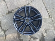 GENUINE 19” BMW 704m ONE