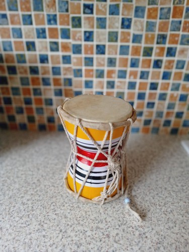 Multicoloured drum red yellow - drum,