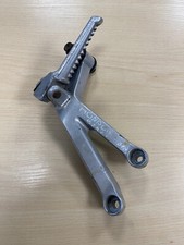 Right Side Rear Passenger Peg 00-01 CBR929RR CBR929 CBR 929RR OEM Back Foot Rest