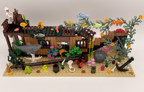 Lego sunken pirate - lego,