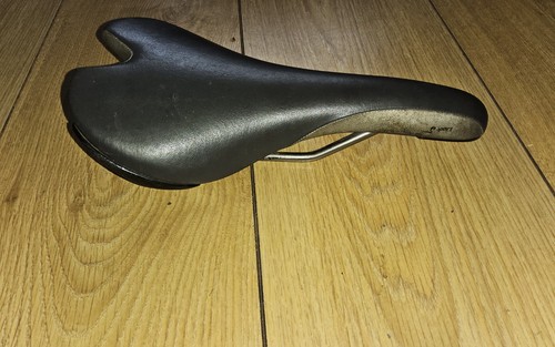 Fizik sport bicycle saddle - fizik,
