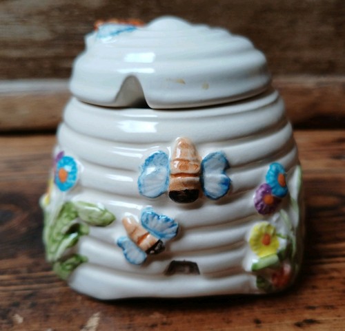 Ceramic beehive shaped honey - ceramic,