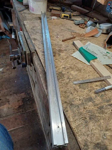 Charnwood slotted track - slotted,