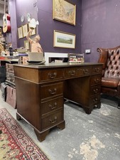 Edwardian Style Twin Pedestal