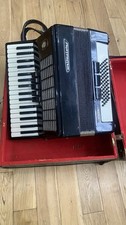 Piano accordion akkordeon  WELTMEISTER STELLA 60 bass