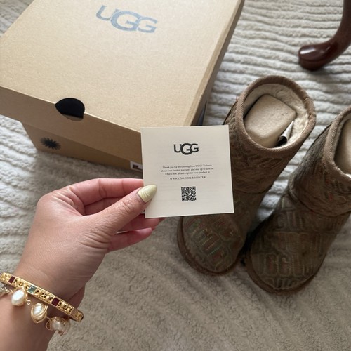 Ugg kids classic graphic - ugg,