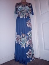 Wallis Stunning Floral