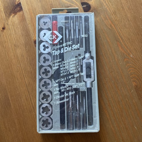 T4032 tap die set metric - tap, &