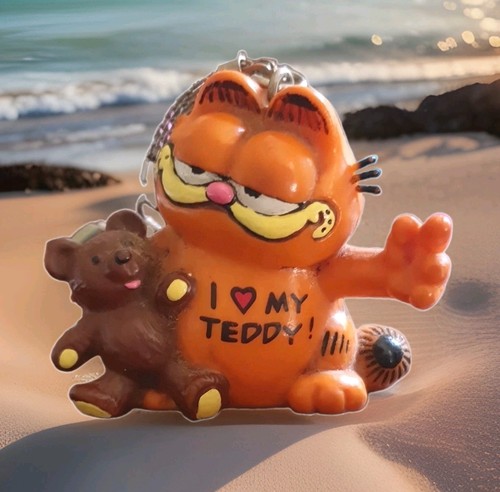 Bulgy garfield love my - garfield,