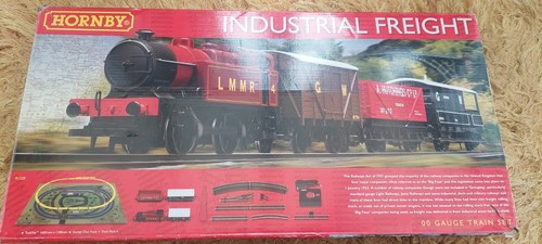 Hornby train set - hornby, bundle