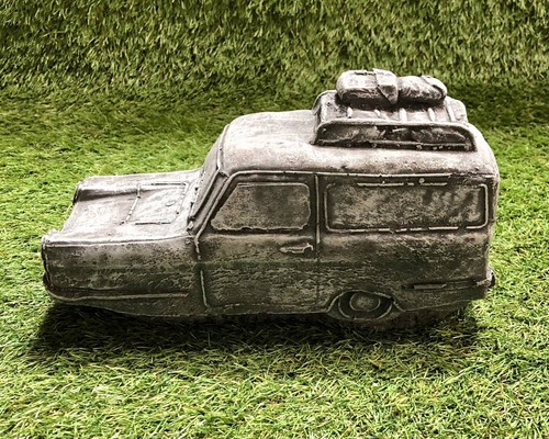 Del boy three wheel van - three,