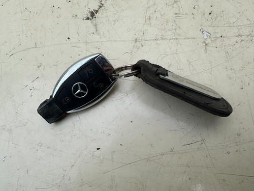Mercedes benz button - 3,