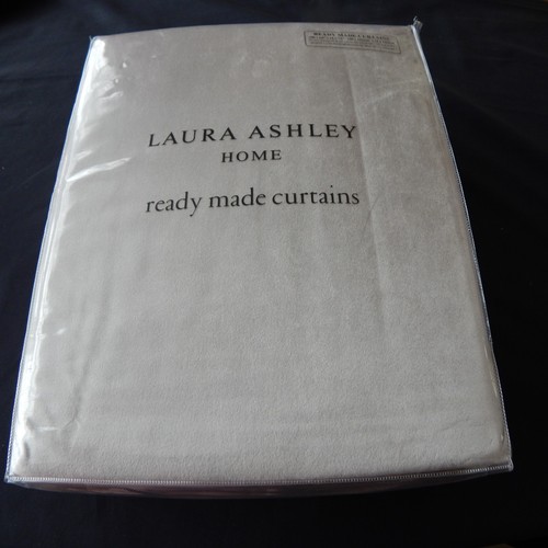 Laura ashley alana velvet - ashley,