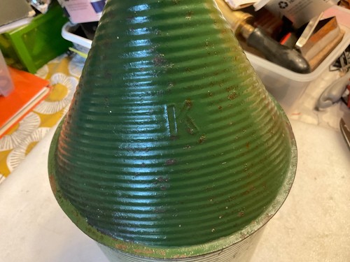 Oil petrol fuel can kayes - petrol, old