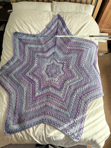 Handmade crochet star blanket - star,