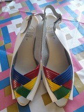 Vintage 1980s Peep Toe Kitten Heel Sling Back Shoes White With Red Blue Trim 6