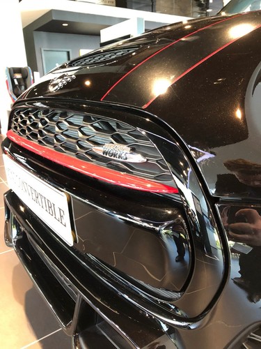 Brand new genuine mini - new,