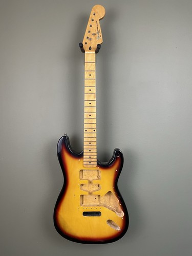 Guitar project strat - project, /