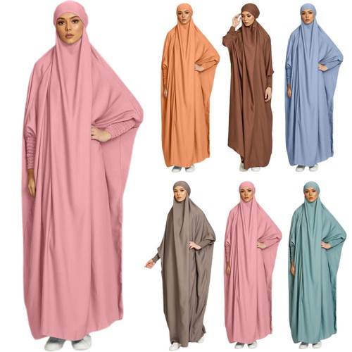 Muslim women abaya - muslim, niqab