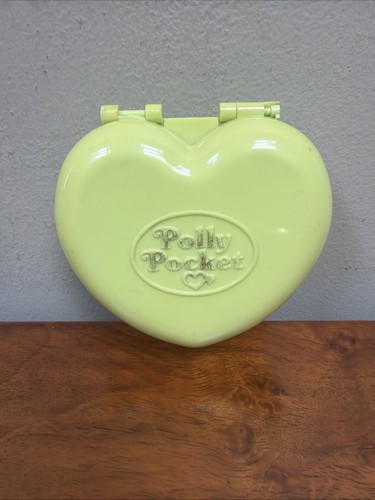 Vintage polly pocket - polly, polly's