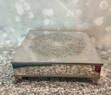 Stunning Antique wedding cake