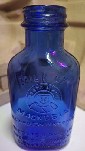 Vintage cobalt blue - blue, of