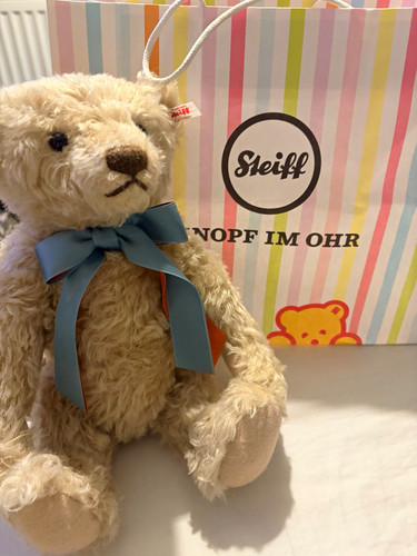 Steiff collector teddy bear - steiff,