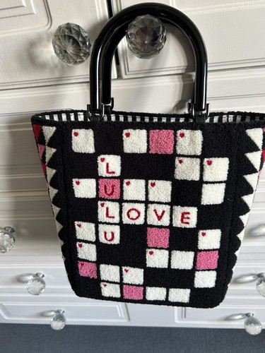 Lulu guinness bibi crossword - bibi,