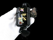 Japanese MAKIE INRO & Netsuke