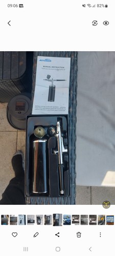 Airbrush kit with - with, compressor