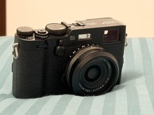 Fujifilm X100F Camera 24.3mp - Black - With accesories