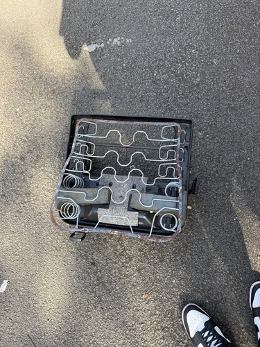 Mercedes w124 seat base - mercedes,