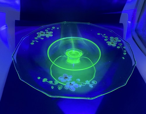 Vintage uranium green glass - uranium,