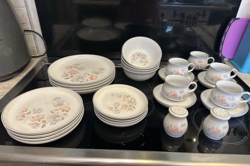 Denby dauphine sweetpea dinner - sweetpea,
