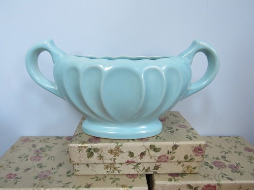 Dee cee stoneware mantel - dee,