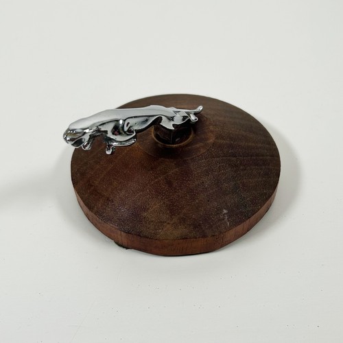 Vintage leaping jaguar small - leaping,